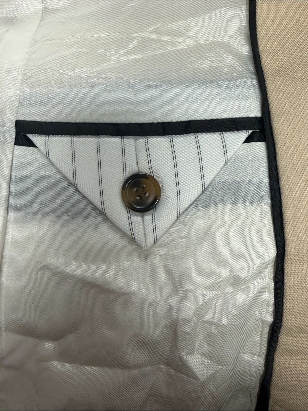 Anne Klein Cream Blazer with Black Contrast Trim NWOT - Picture 6 of 10
